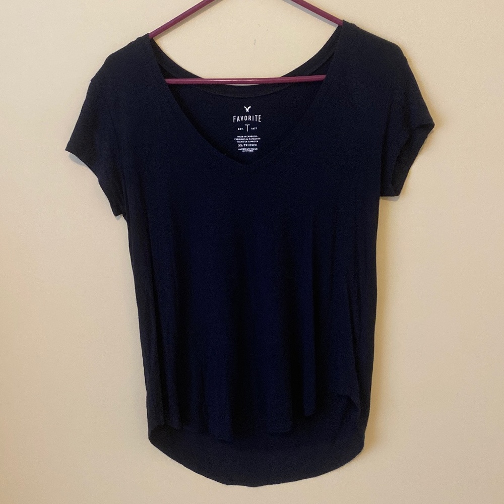 American Eagle “Favorite T”
